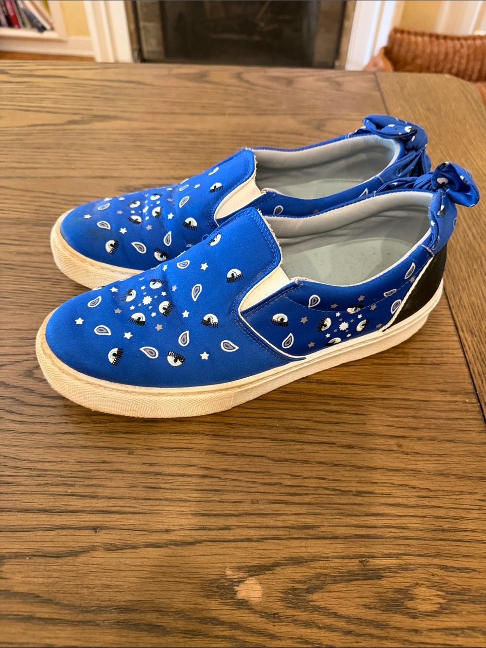 Chiara Ferragni Royal Blue Slip-On Sneakers with evil eye print and Bandana Bow